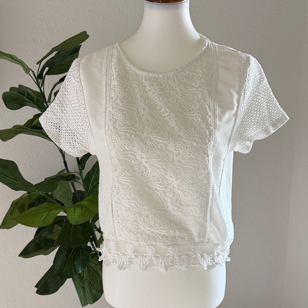 Zibi London White Lace Women's Top